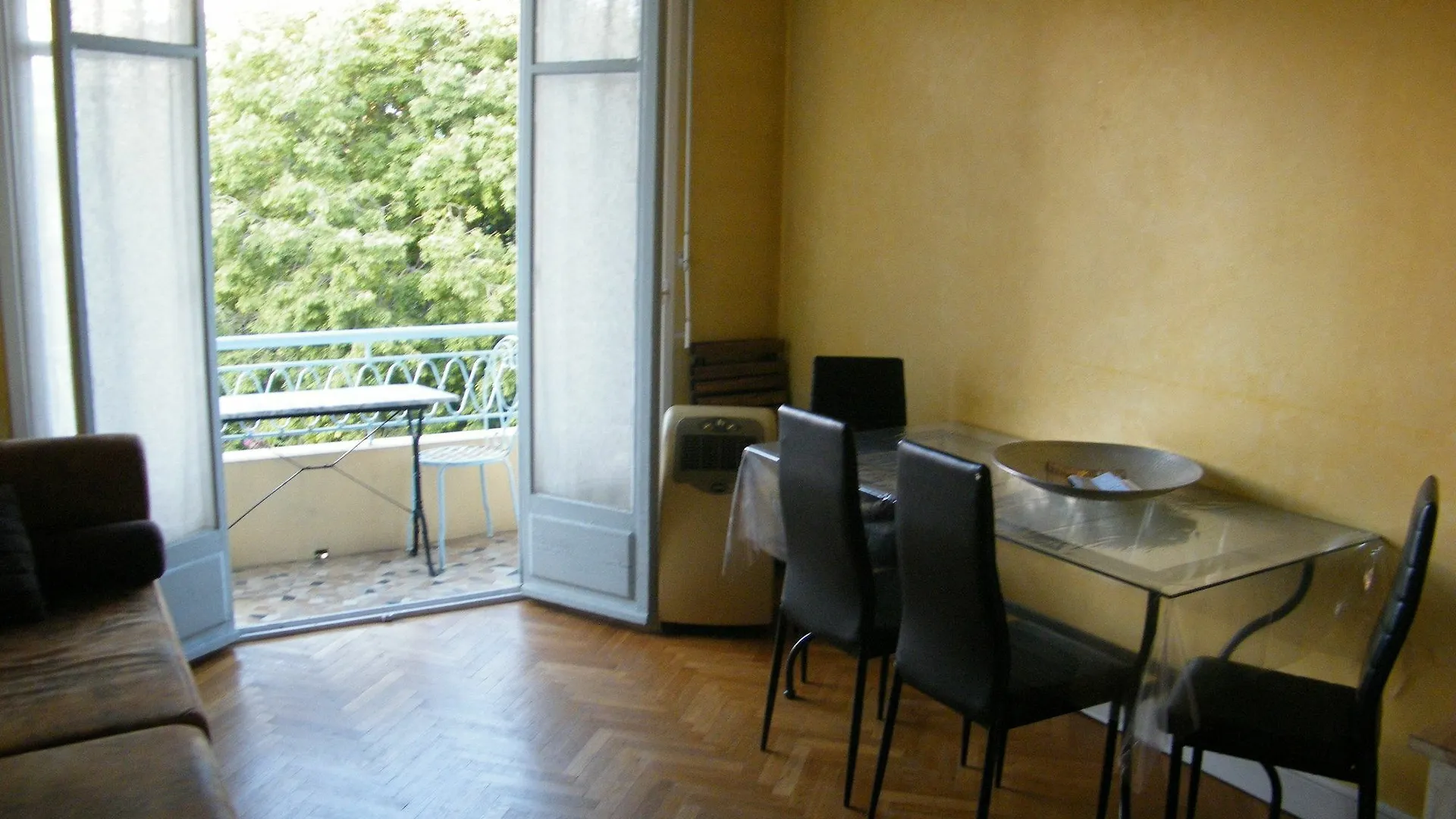 Henri IV 2Chambres Jardin Mer-Pettorossi Nice Frankrike
